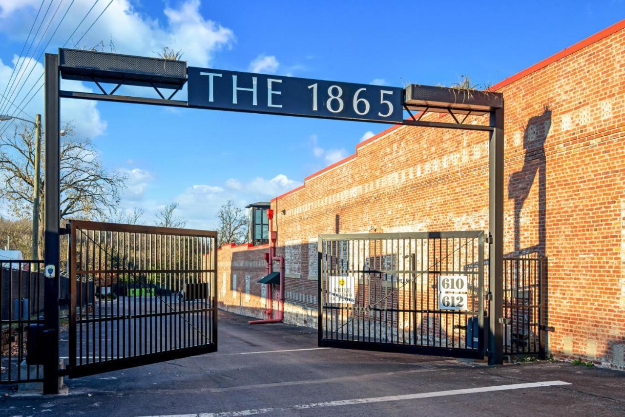 One-Of-A-Kind! Roll Up Garage Door-Pool, Speakeasy Villa Nashville Luaran gambar